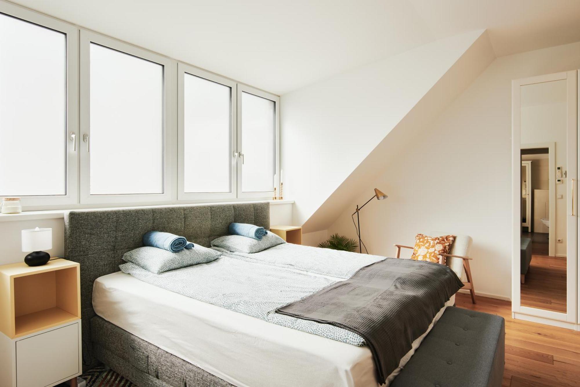 New Spacious Ultra-Modern Apartment In Wien Westbahnhof Exterior photo
